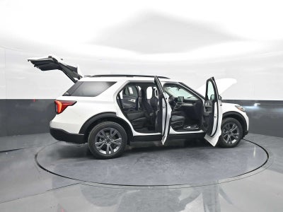 2026 Ford Explorer Active w/200A Pkg