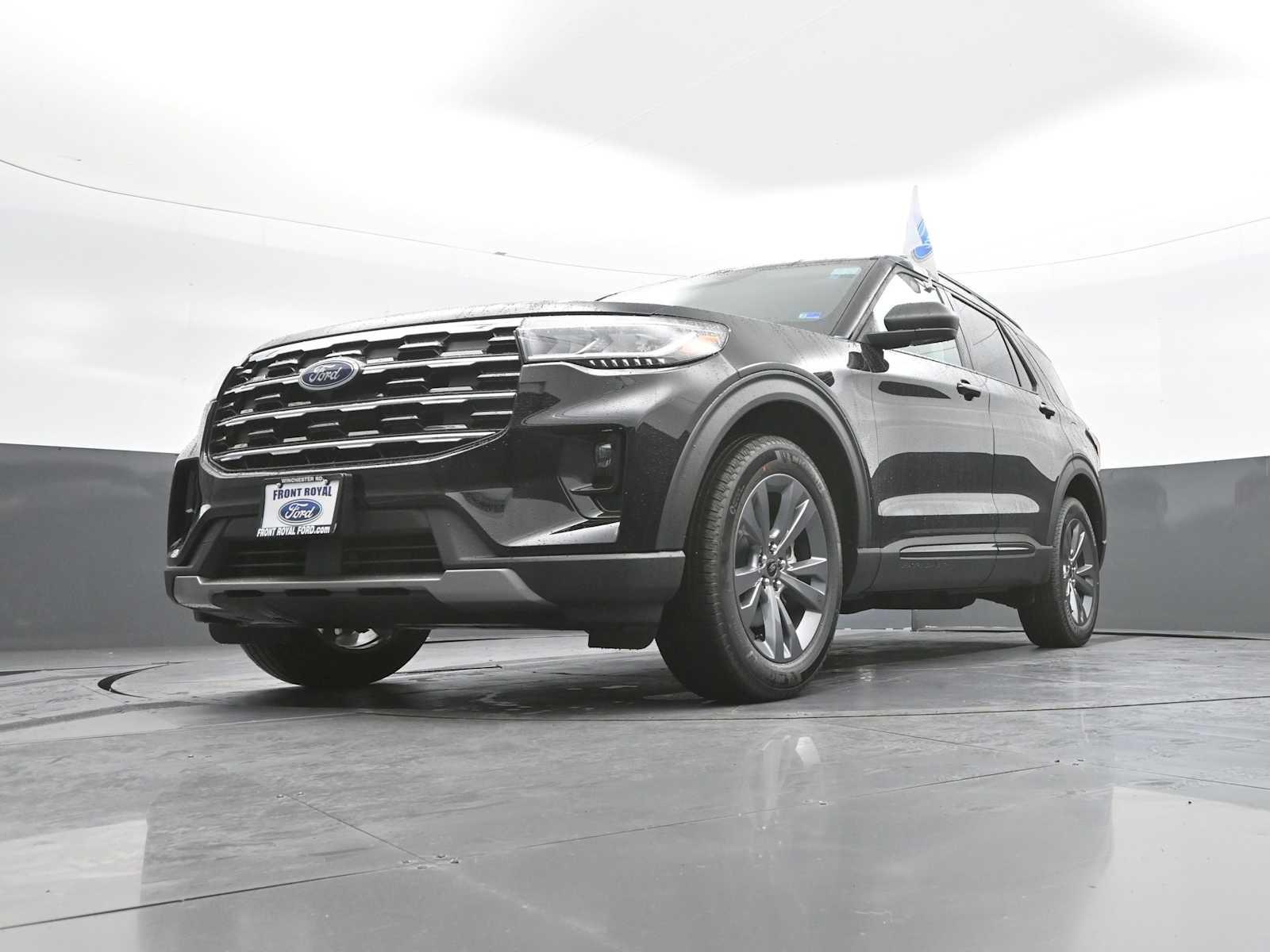 2026 Ford Explorer Active w/200A Pkg