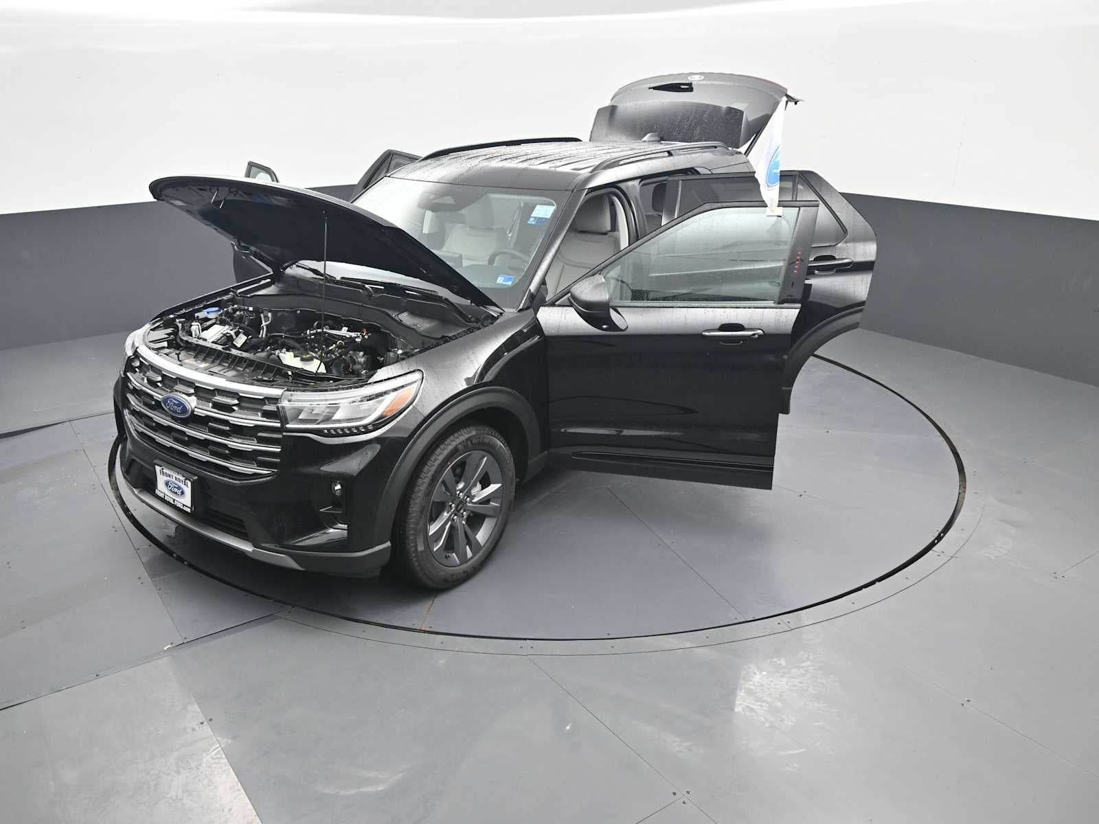 2026 Ford Explorer Active w/200A Pkg