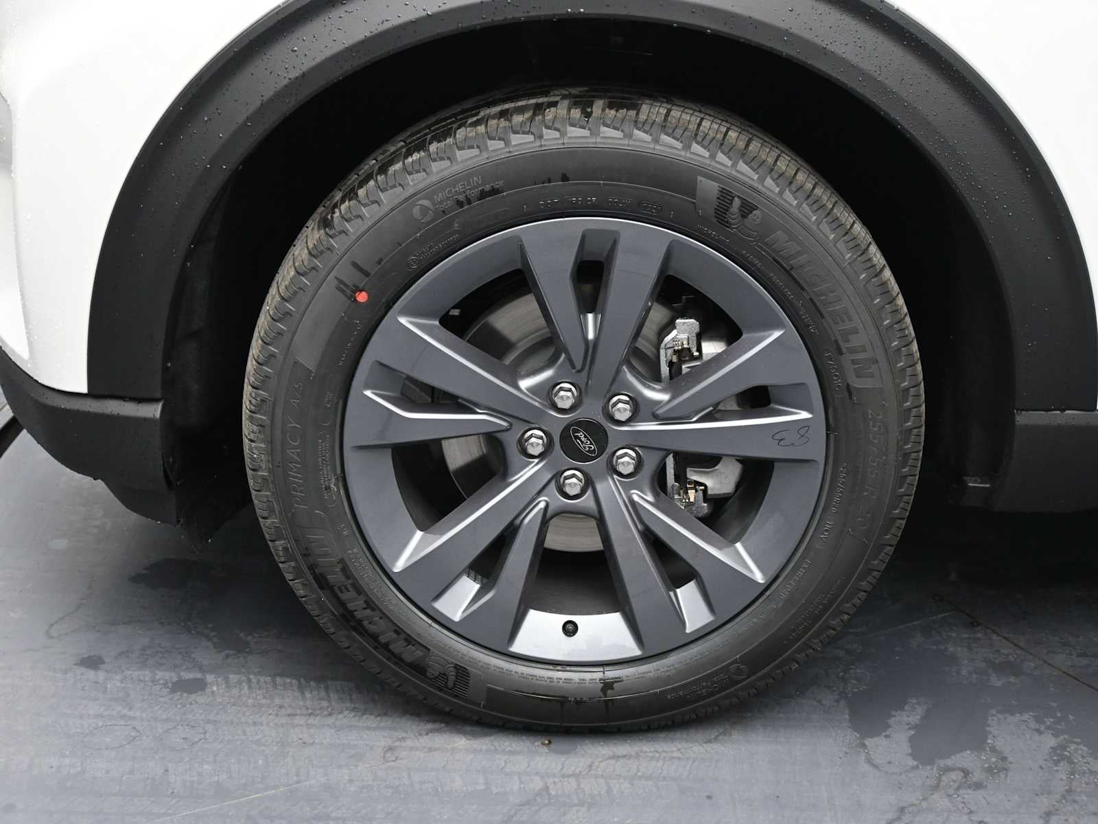 2026 Ford Explorer Base