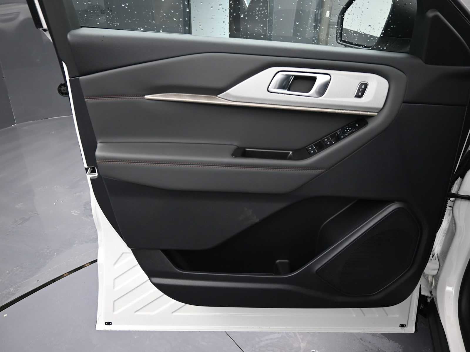 2026 Ford Explorer Base