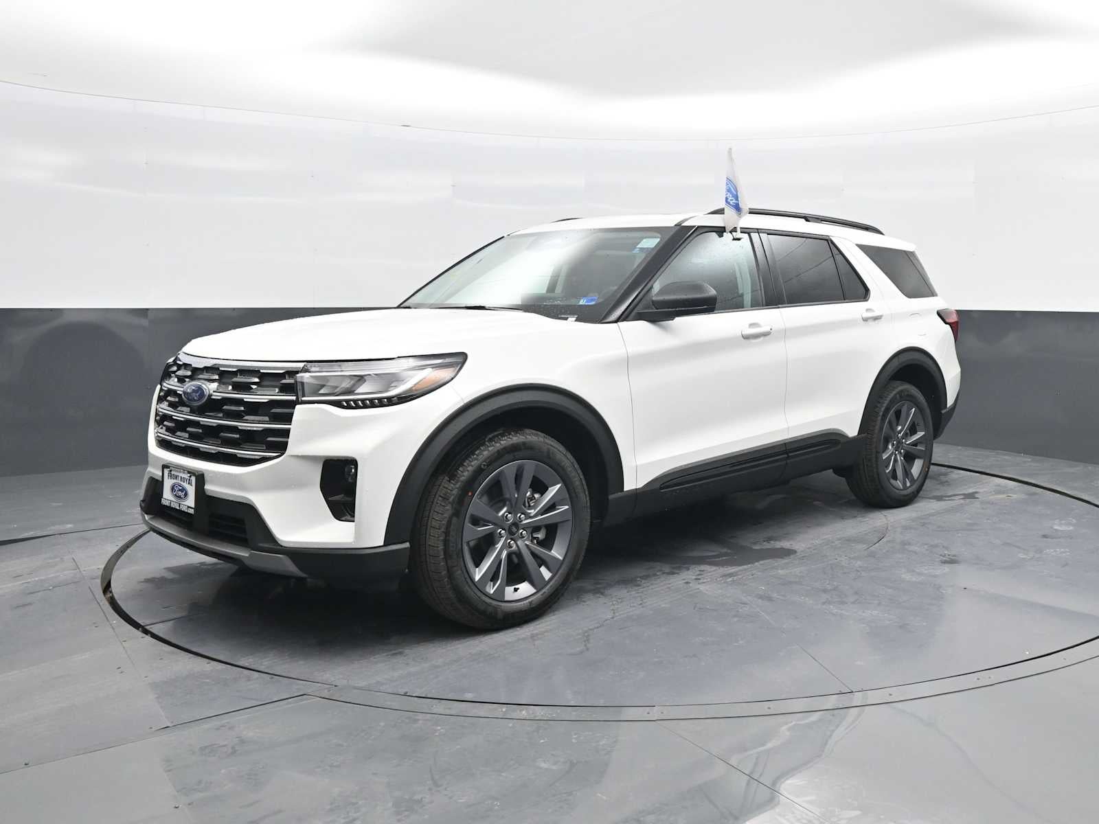 2026 Ford Explorer Base