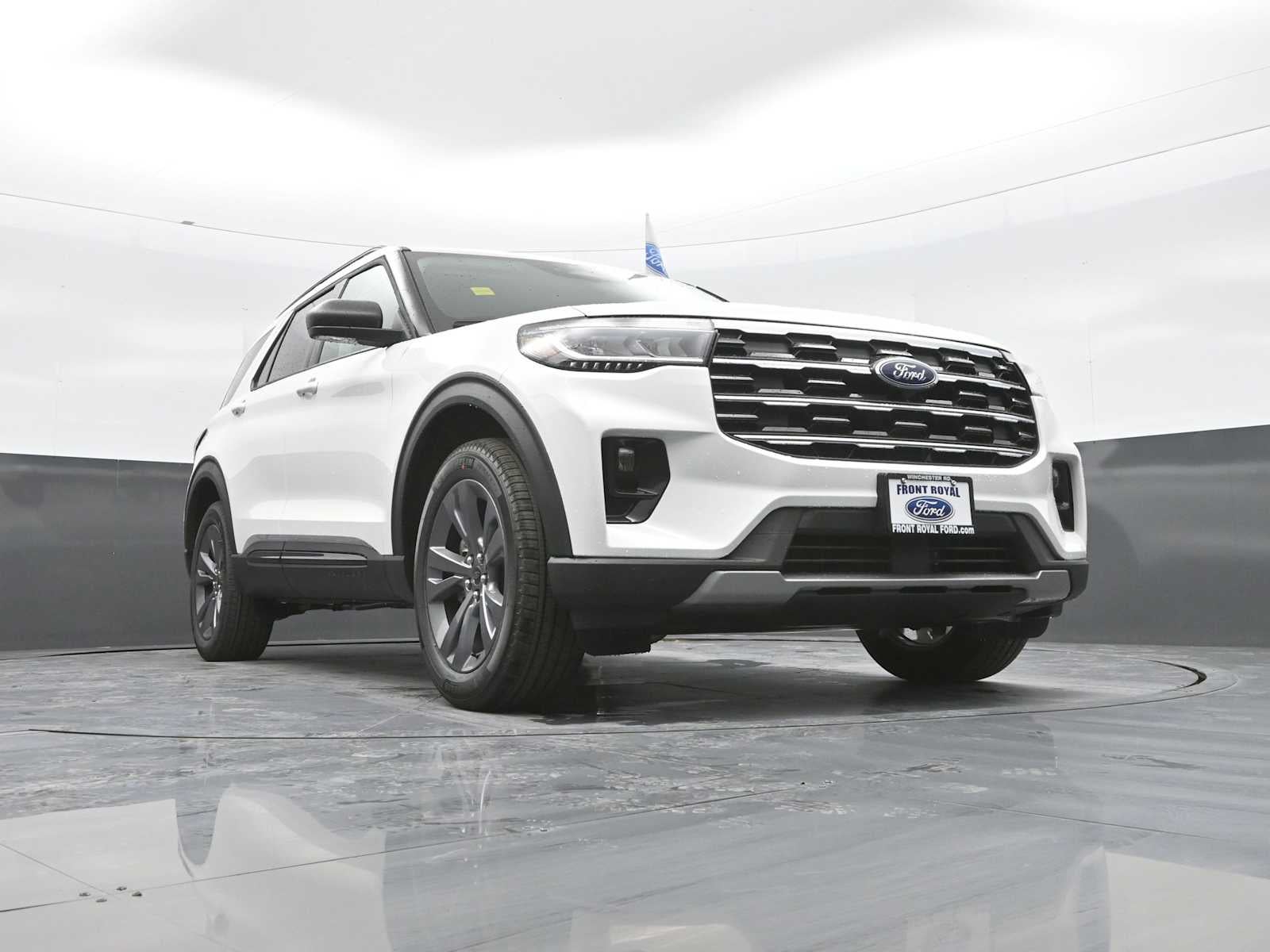 2026 Ford Explorer Base