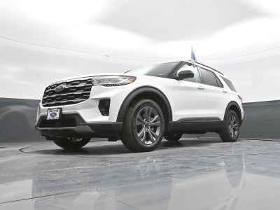 2026 Ford Explorer Base