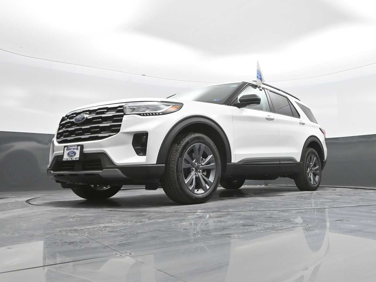 2026 Ford Explorer Base