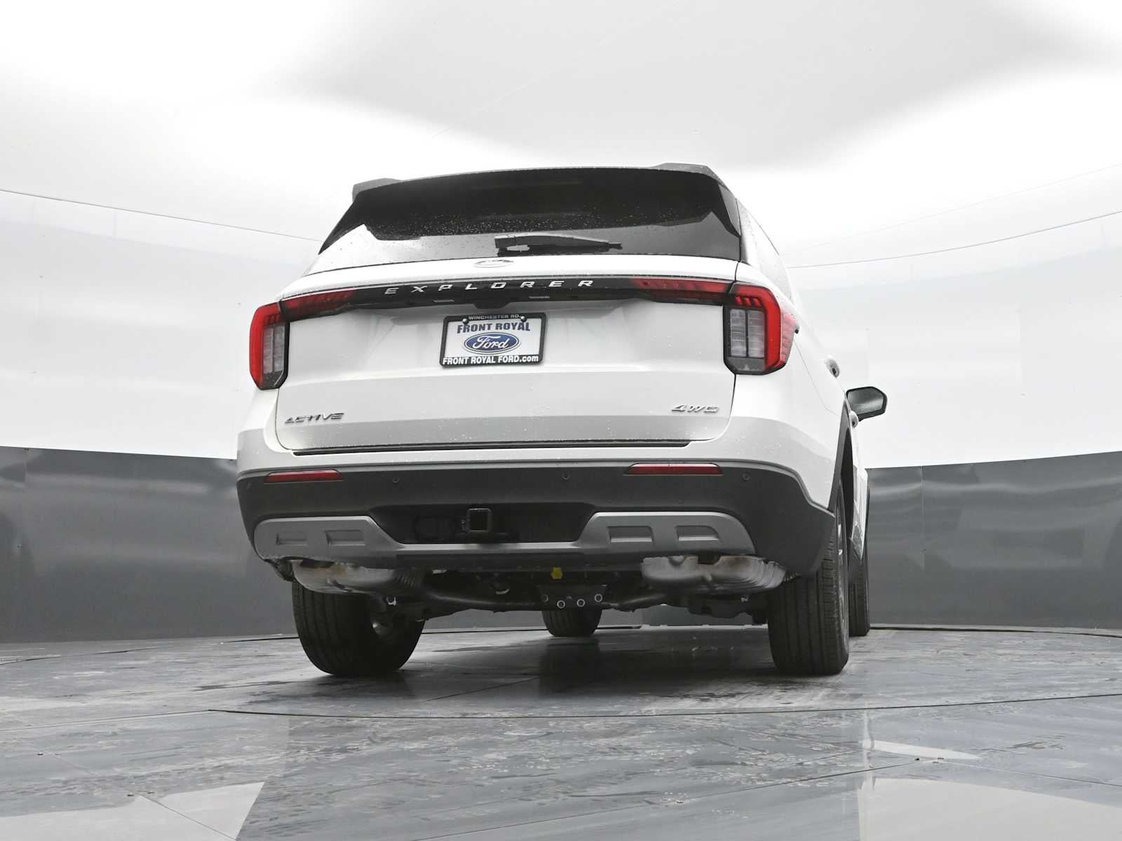 2026 Ford Explorer Base