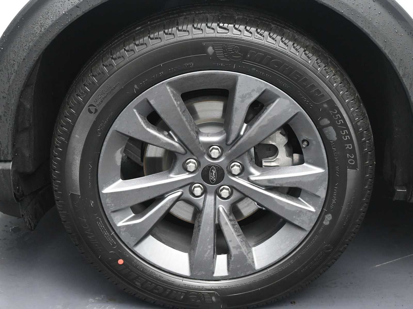 2026 Ford Explorer Active w/100A Pkg