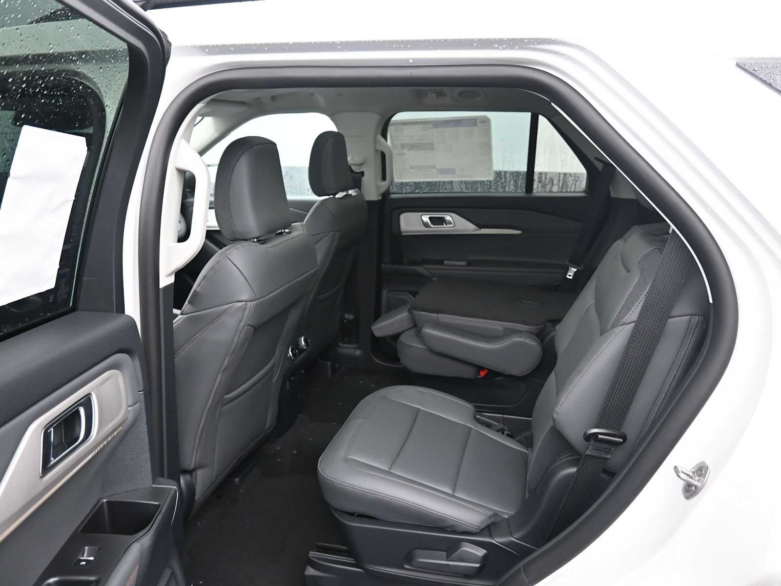 2026 Ford Explorer Active w/100A Pkg