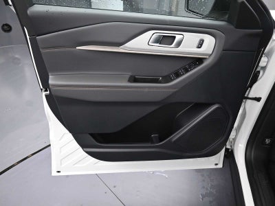 2026 Ford Explorer Active w/100A Pkg