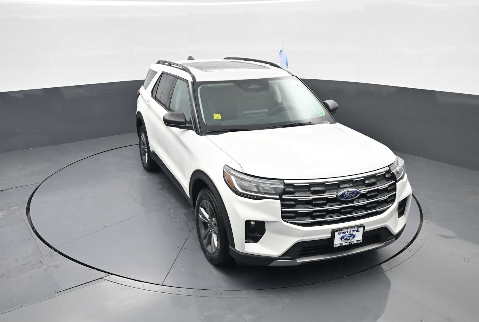 2026 Ford Explorer Active w/100A Pkg
