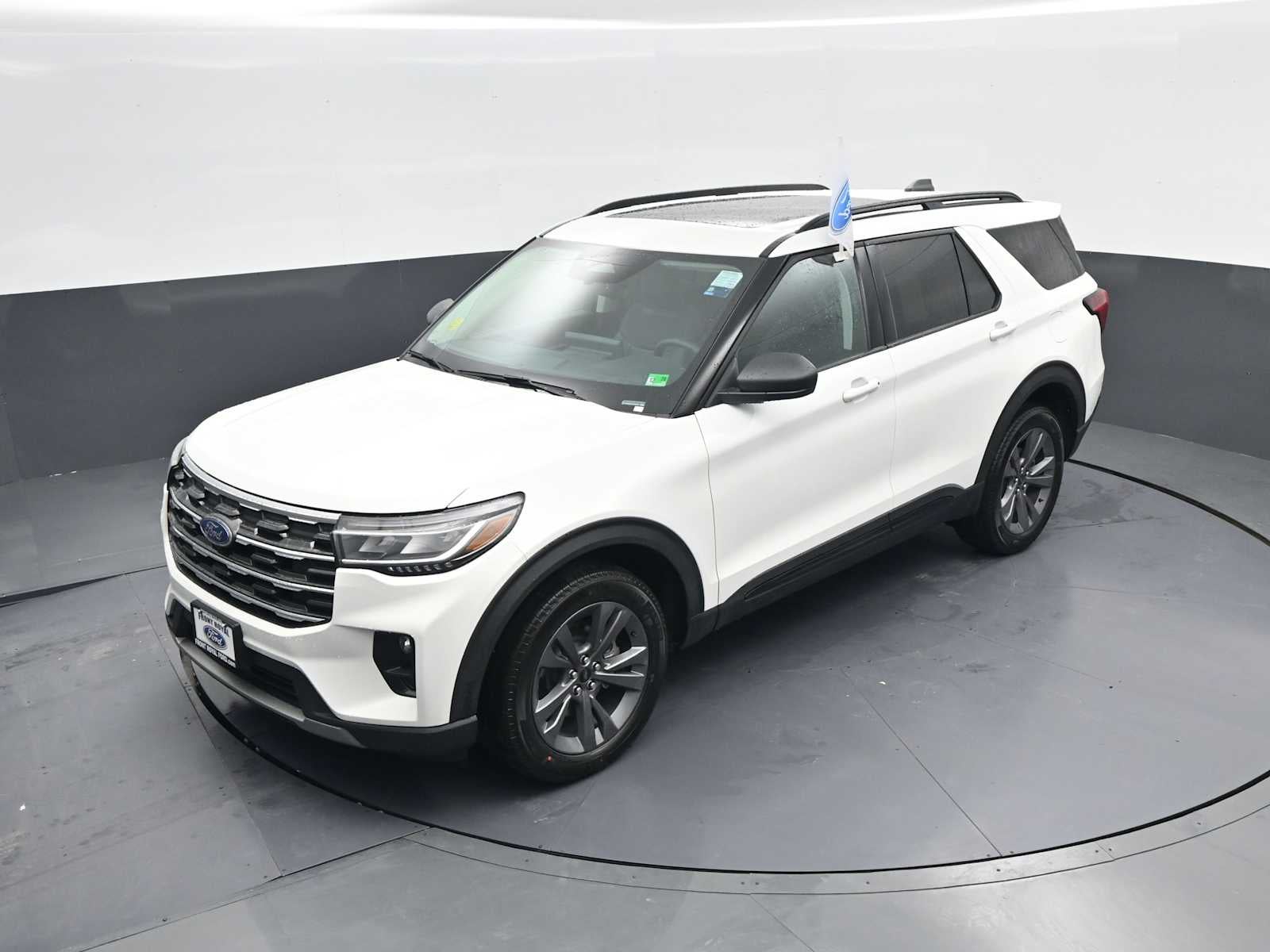 2026 Ford Explorer Active w/100A Pkg