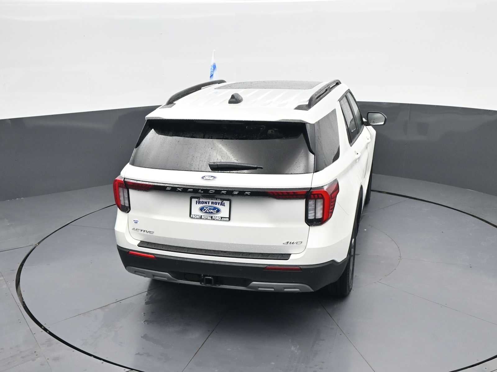 2026 Ford Explorer Active w/100A Pkg