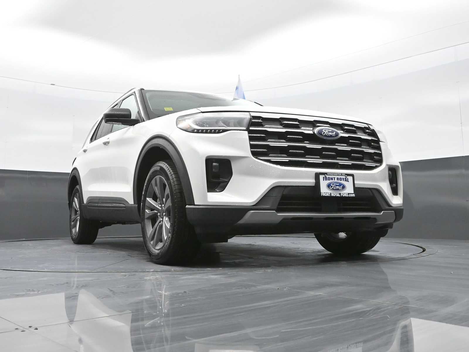 2026 Ford Explorer Active w/100A Pkg