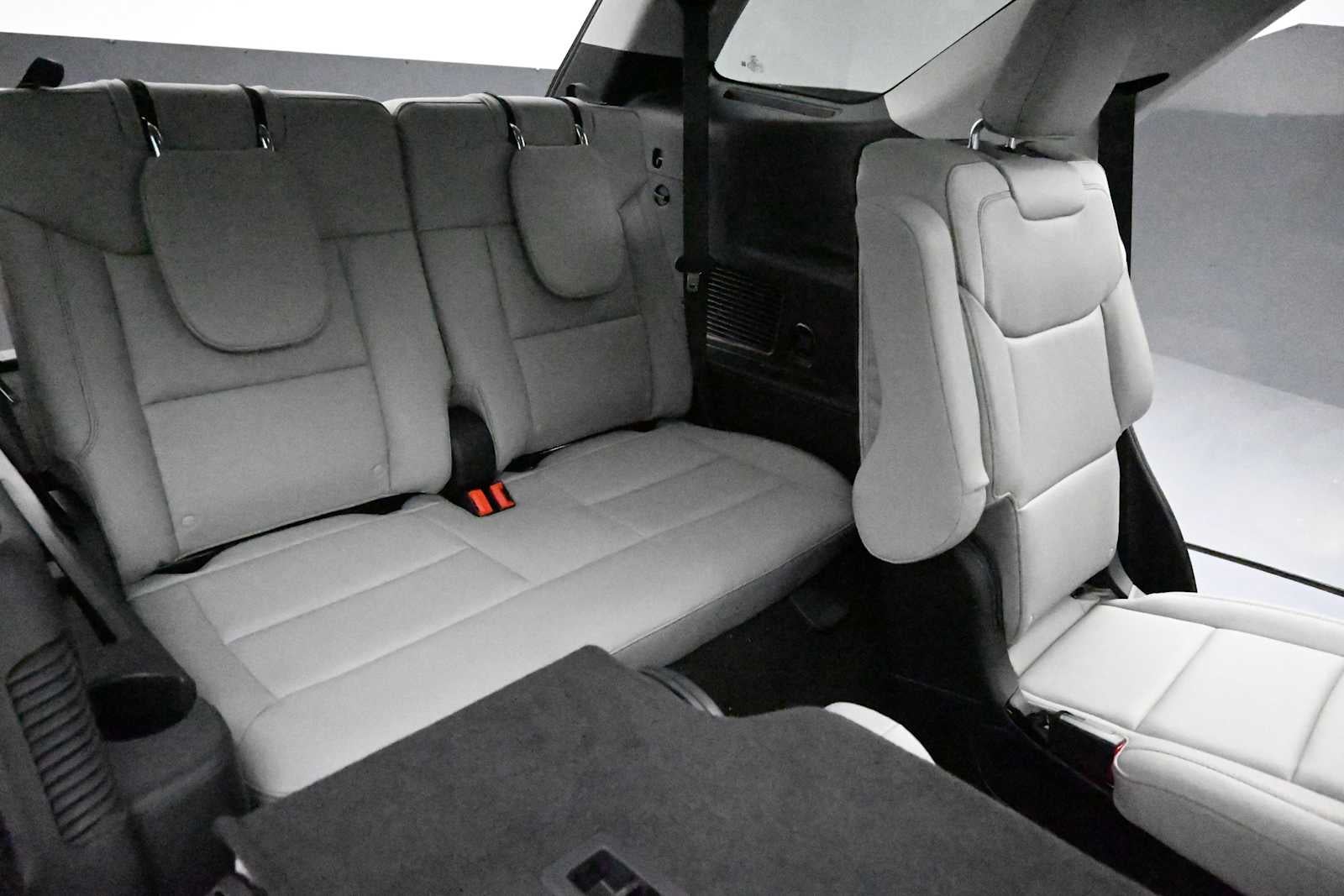 2026 Ford Explorer Base