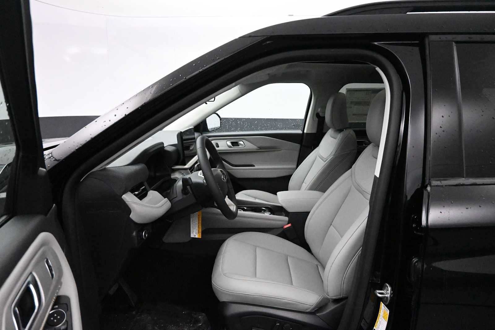 2026 Ford Explorer Base