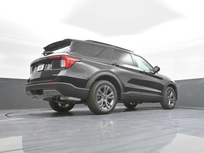 2026 Ford Explorer Base