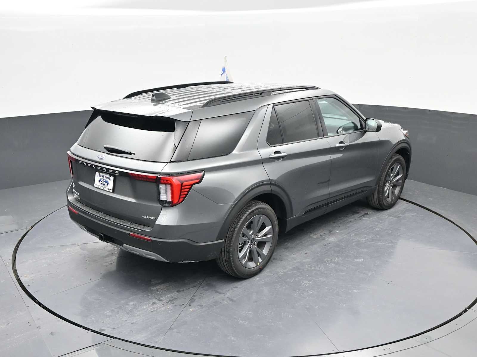 2026 Ford Explorer Active w/100A Pkg