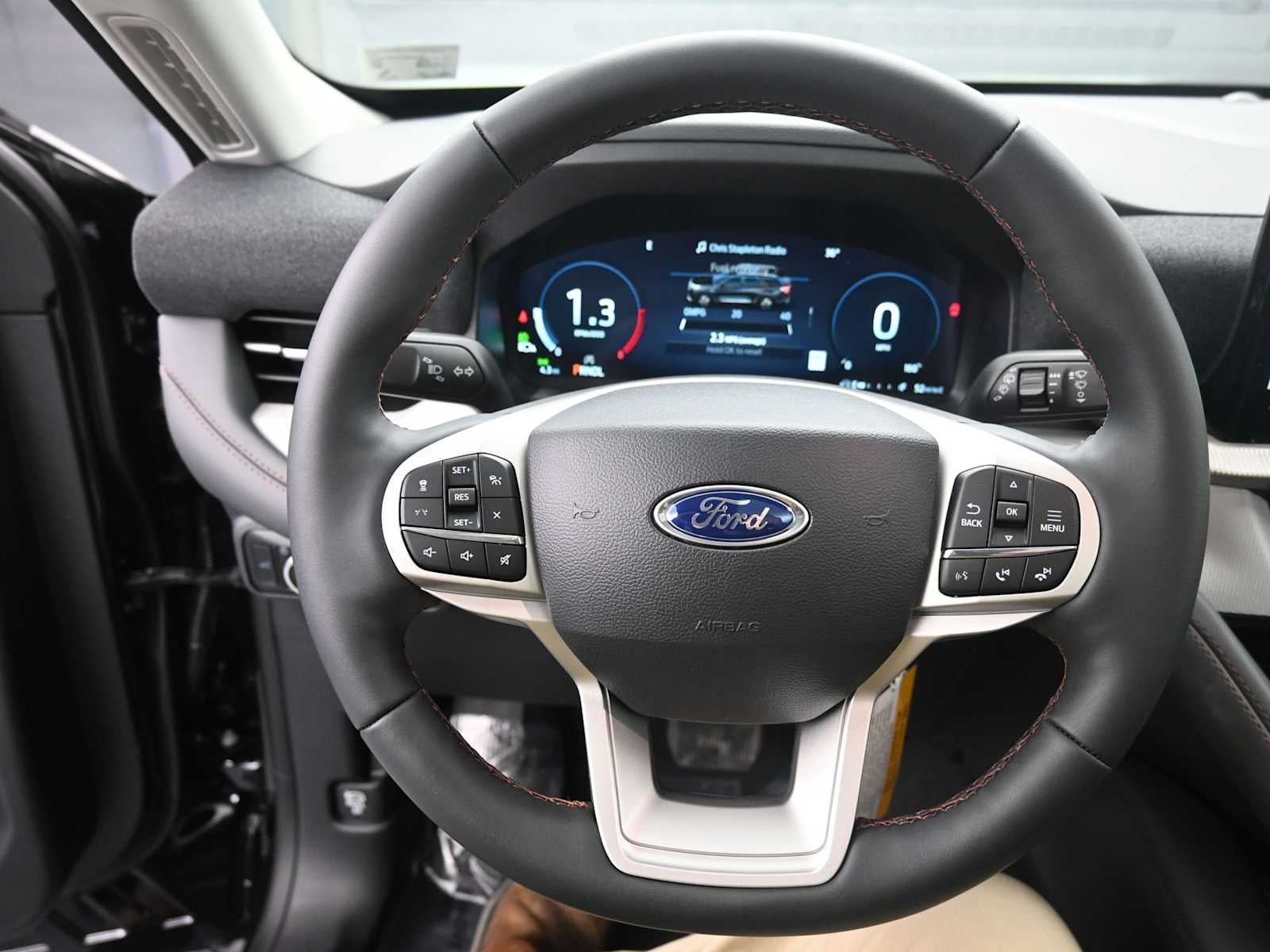 2026 Ford Explorer Active w/100A Pkg