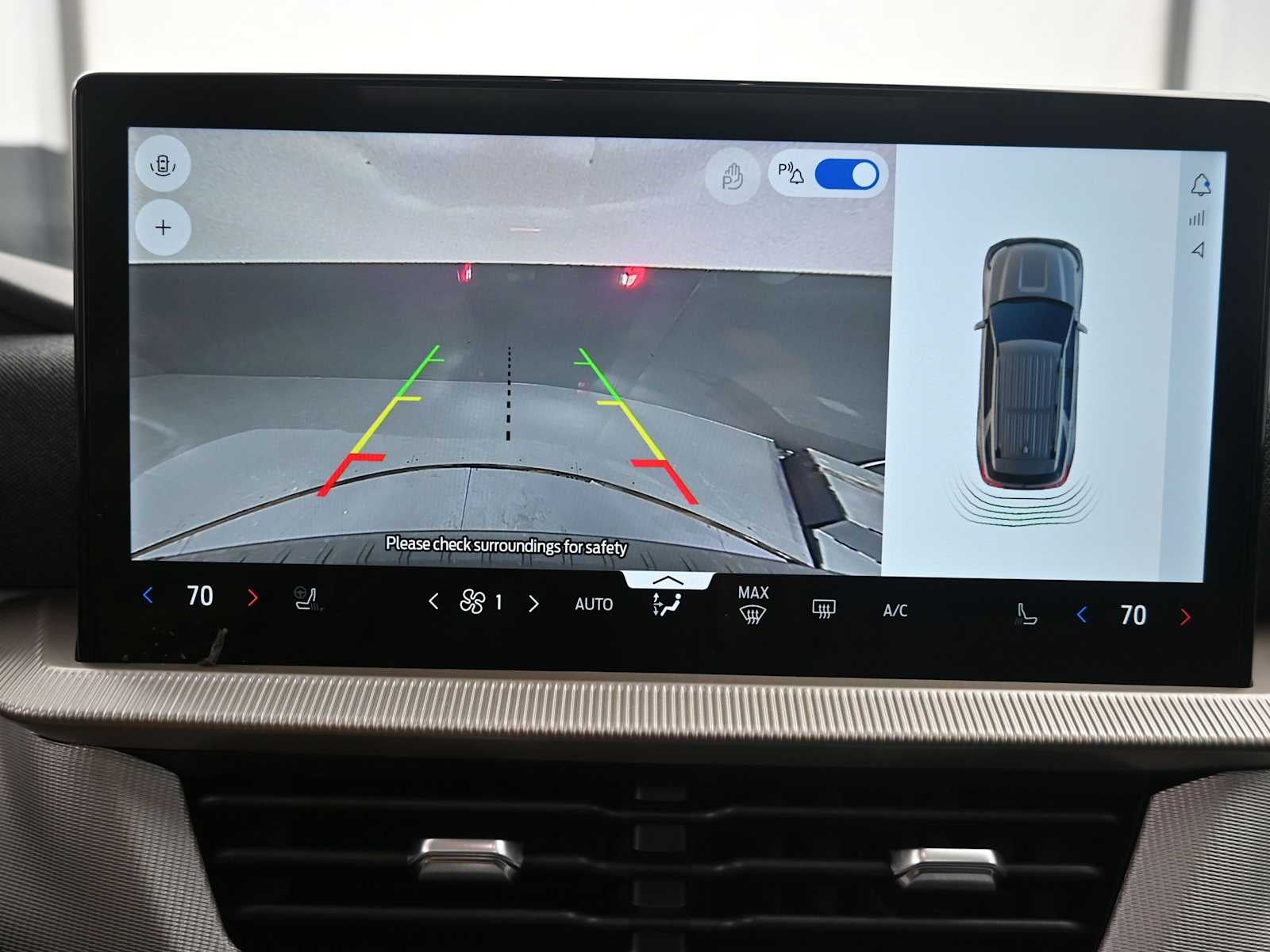 2026 Ford Explorer Active w/100A Pkg