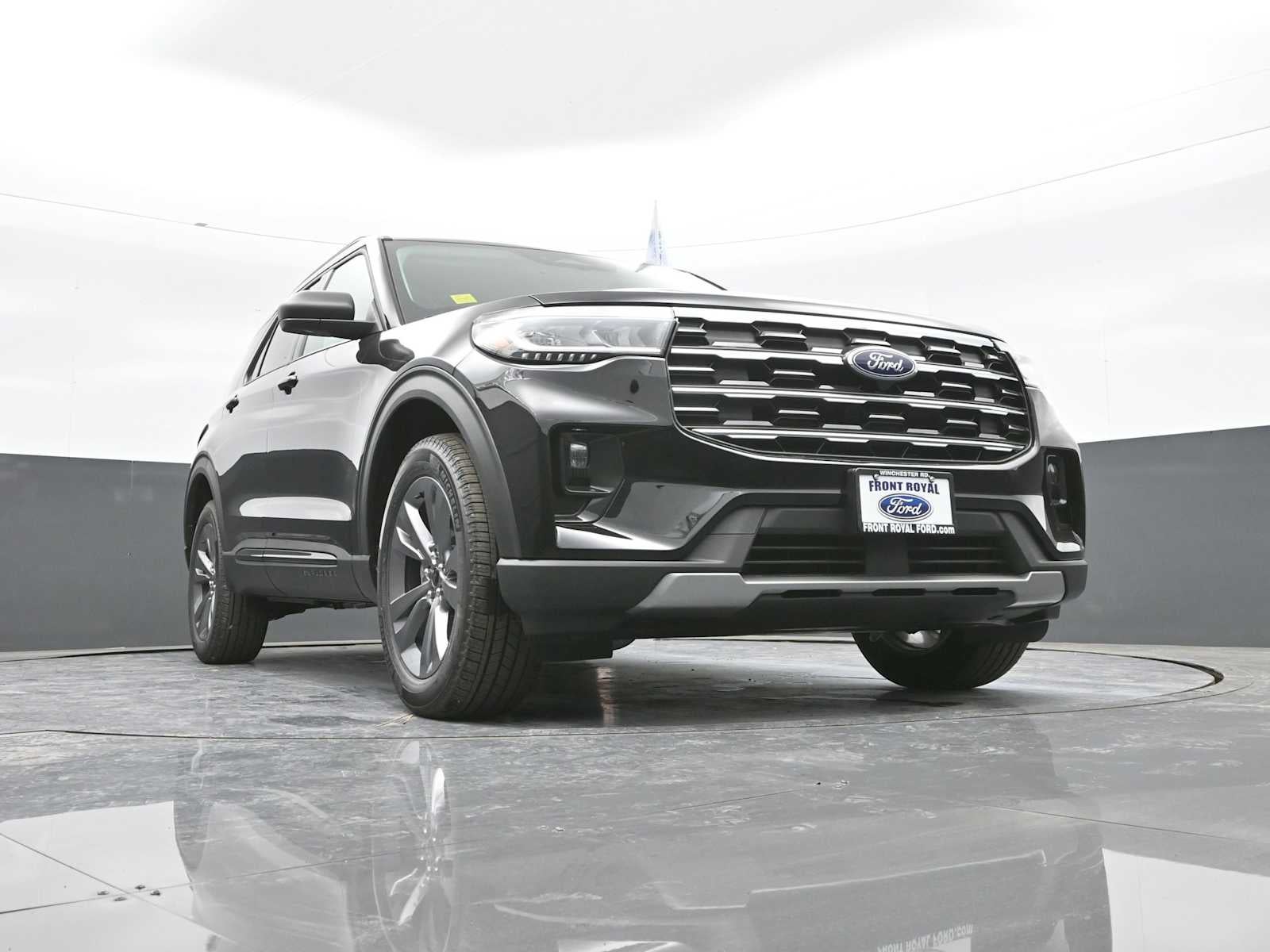 2026 Ford Explorer Active w/100A Pkg