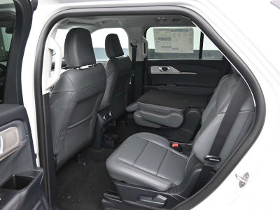 2026 Ford Explorer Active w/100A Pkg