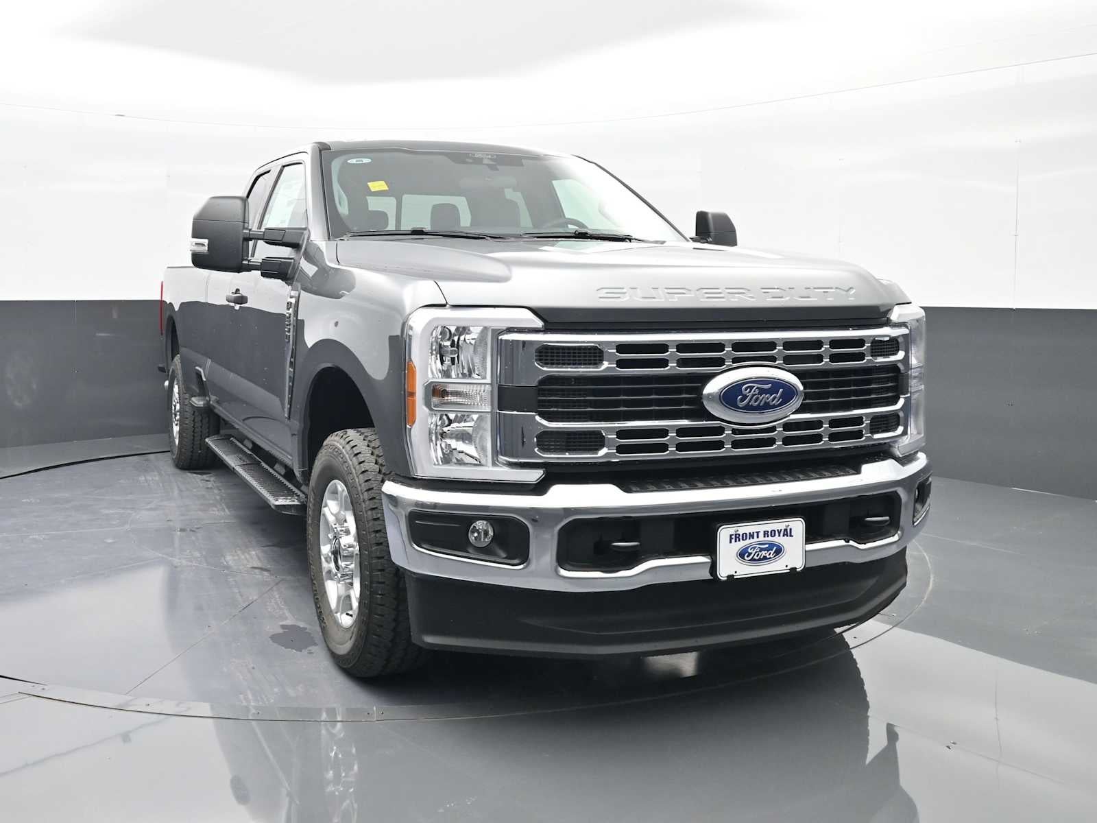 2026 Ford Super Duty F-250 SRW XLT