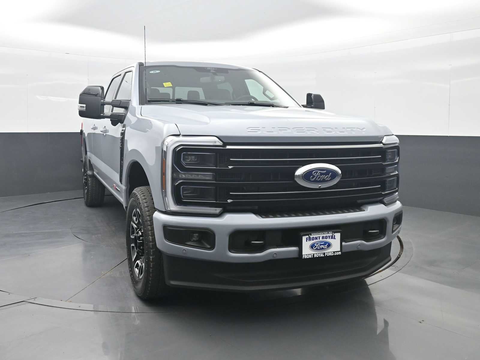 2026 Ford Super Duty F-250 SRW Platinum