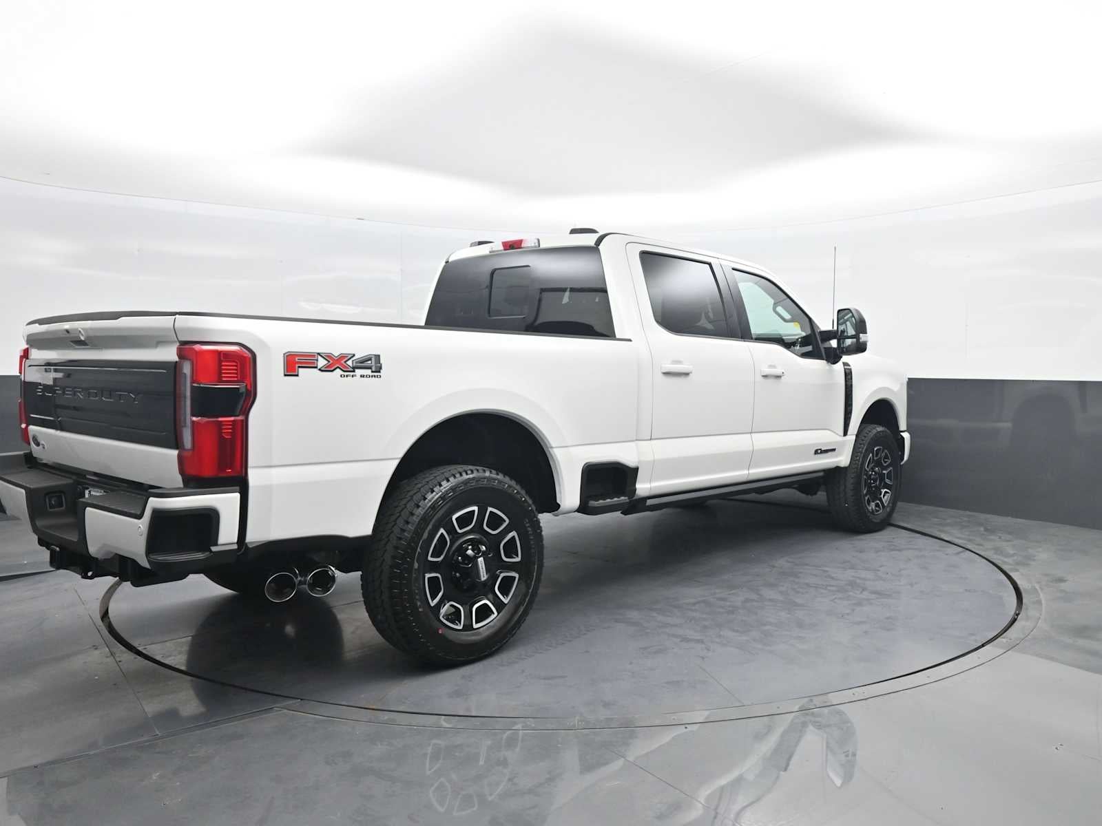 2026 Ford Super Duty F-250 SRW Platinum