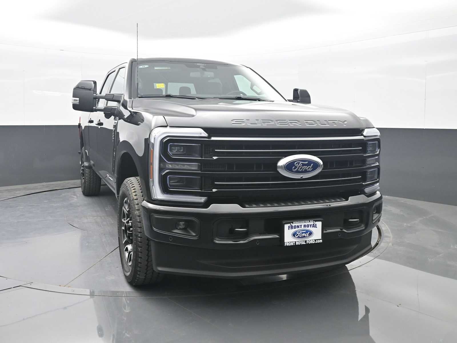 2026 Ford Super Duty F-250 SRW Platinum