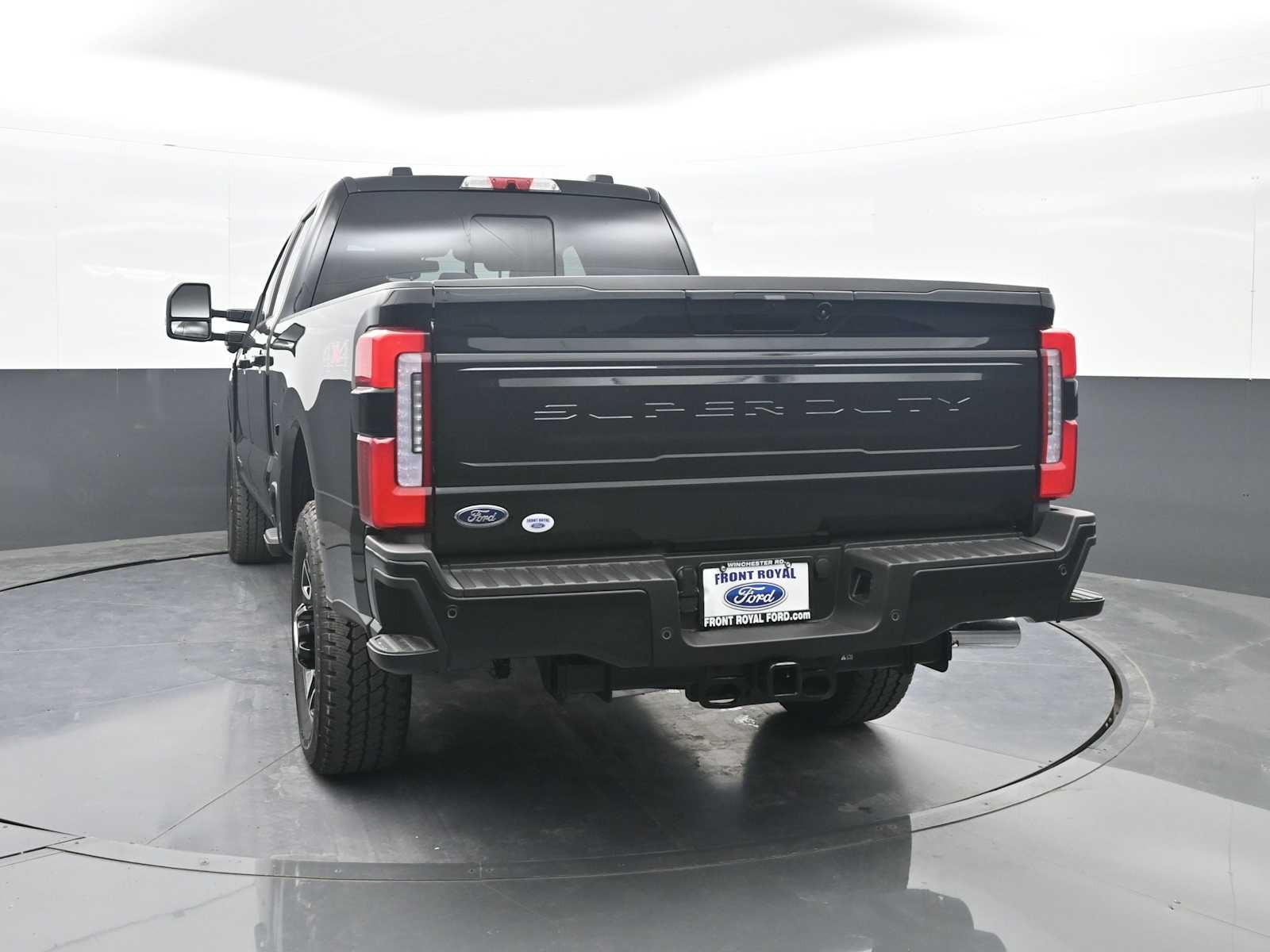 2026 Ford Super Duty F-250 SRW Platinum