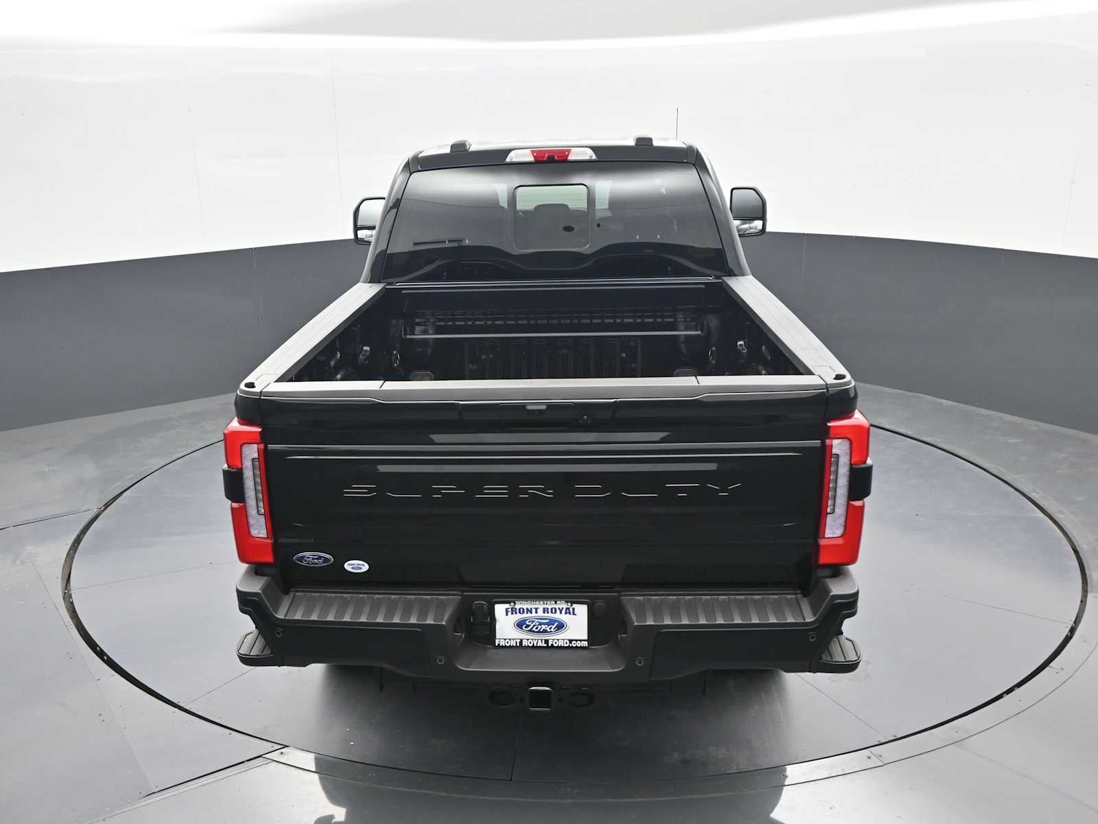 2026 Ford Super Duty F-250 SRW Platinum
