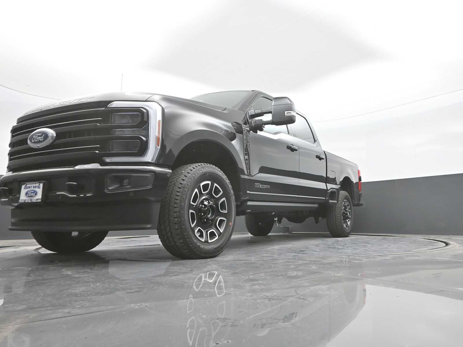 2026 Ford Super Duty F-250 SRW Platinum
