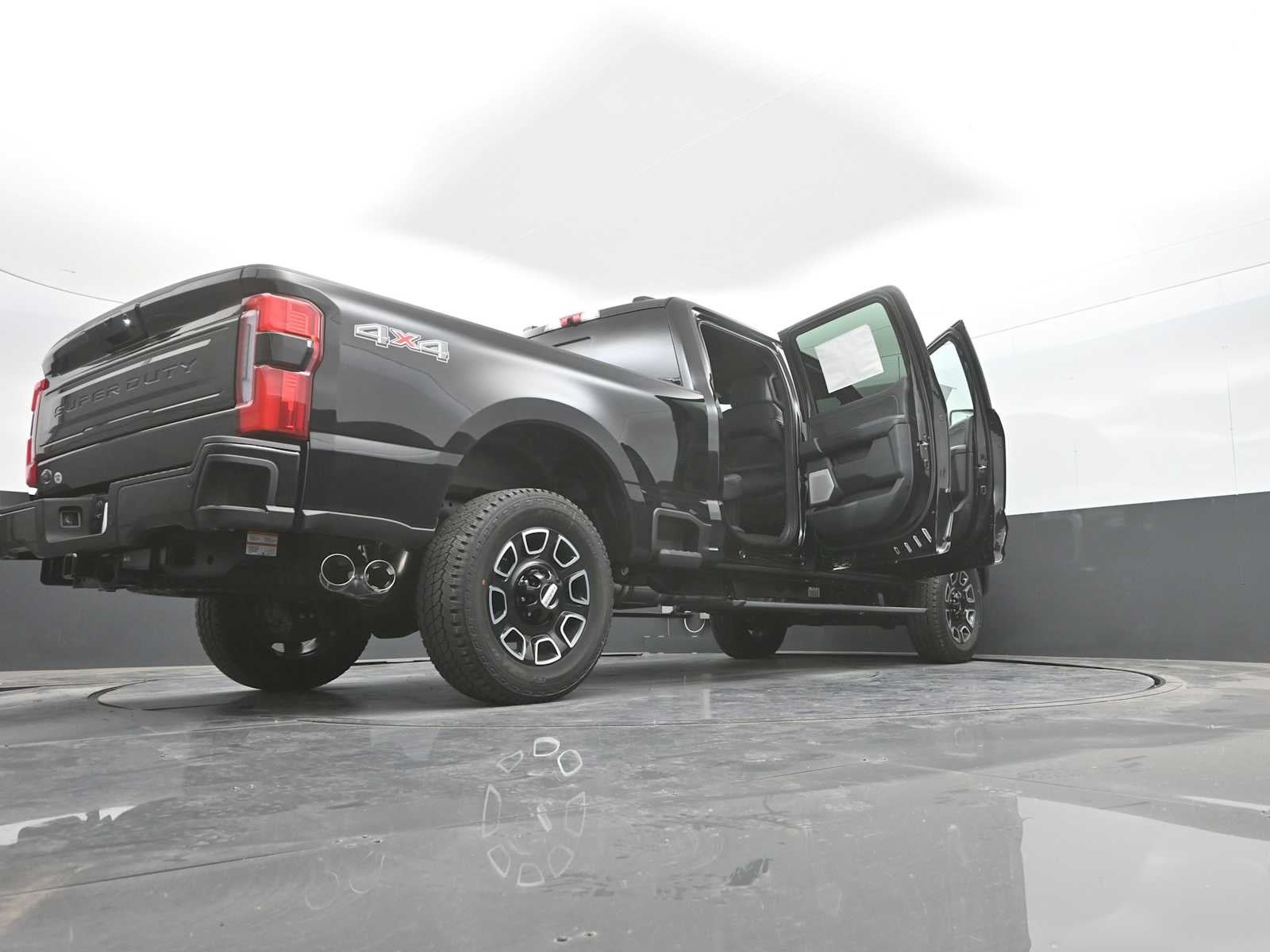2026 Ford Super Duty F-250 SRW Platinum