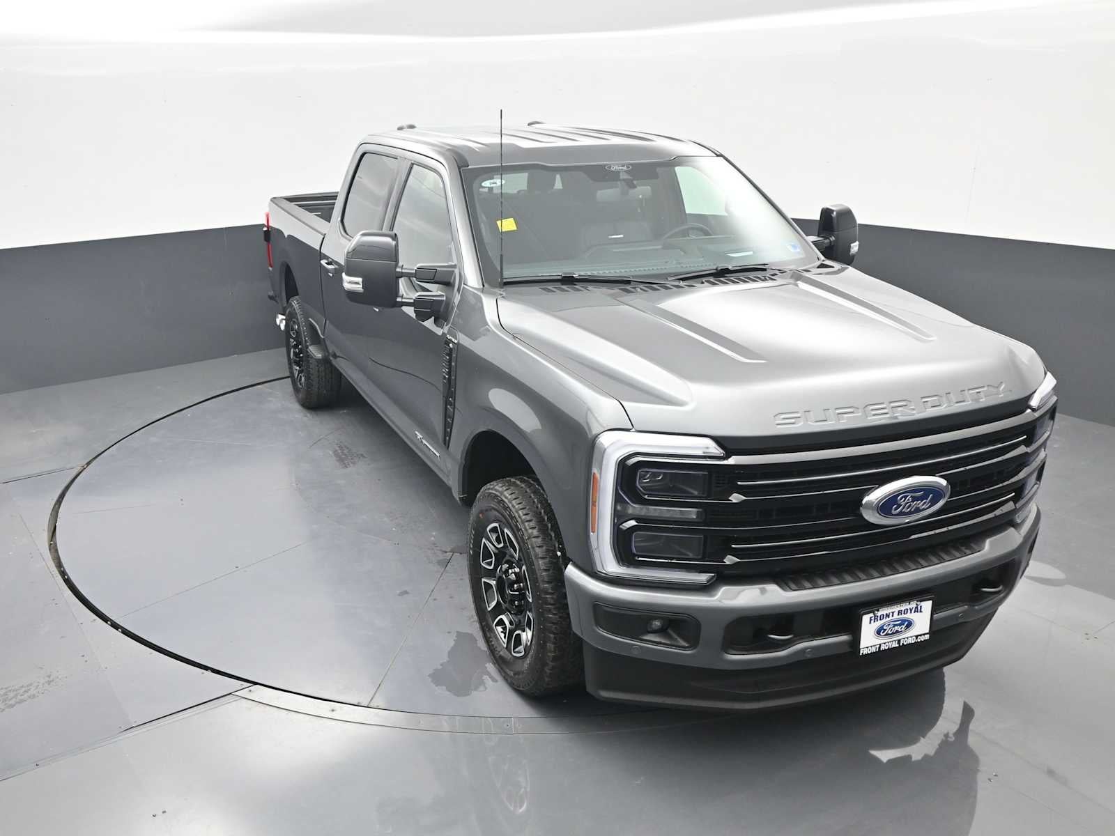 2026 Ford Super Duty F-250 SRW Platinum