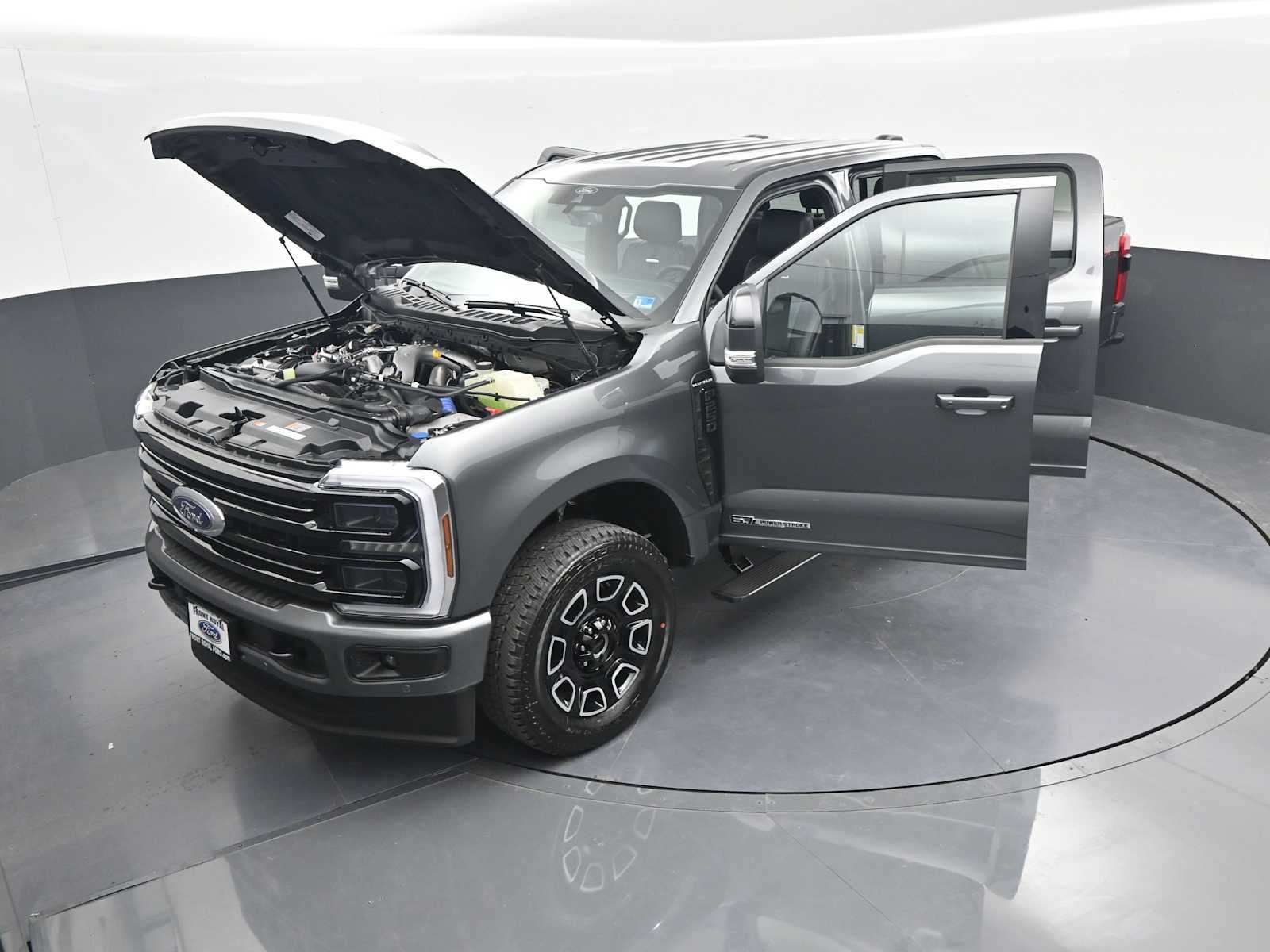 2026 Ford Super Duty F-250 SRW Platinum