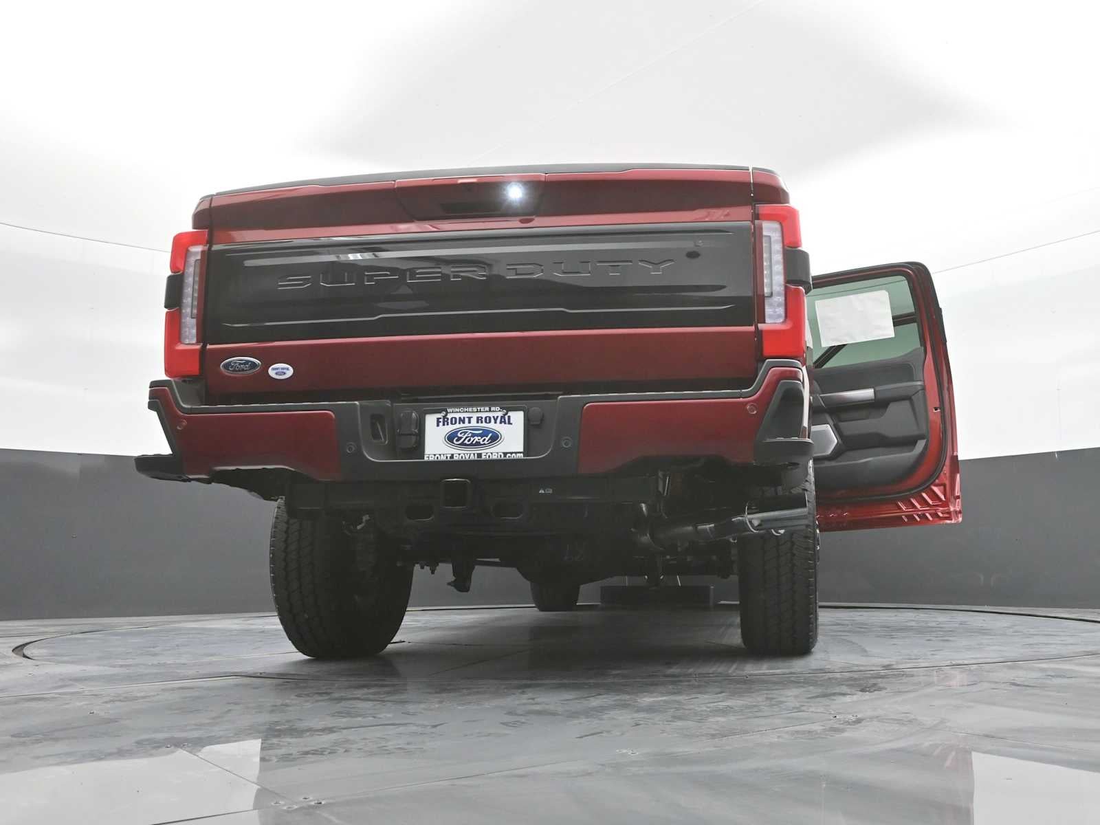 2026 Ford Super Duty F-250 SRW Platinum