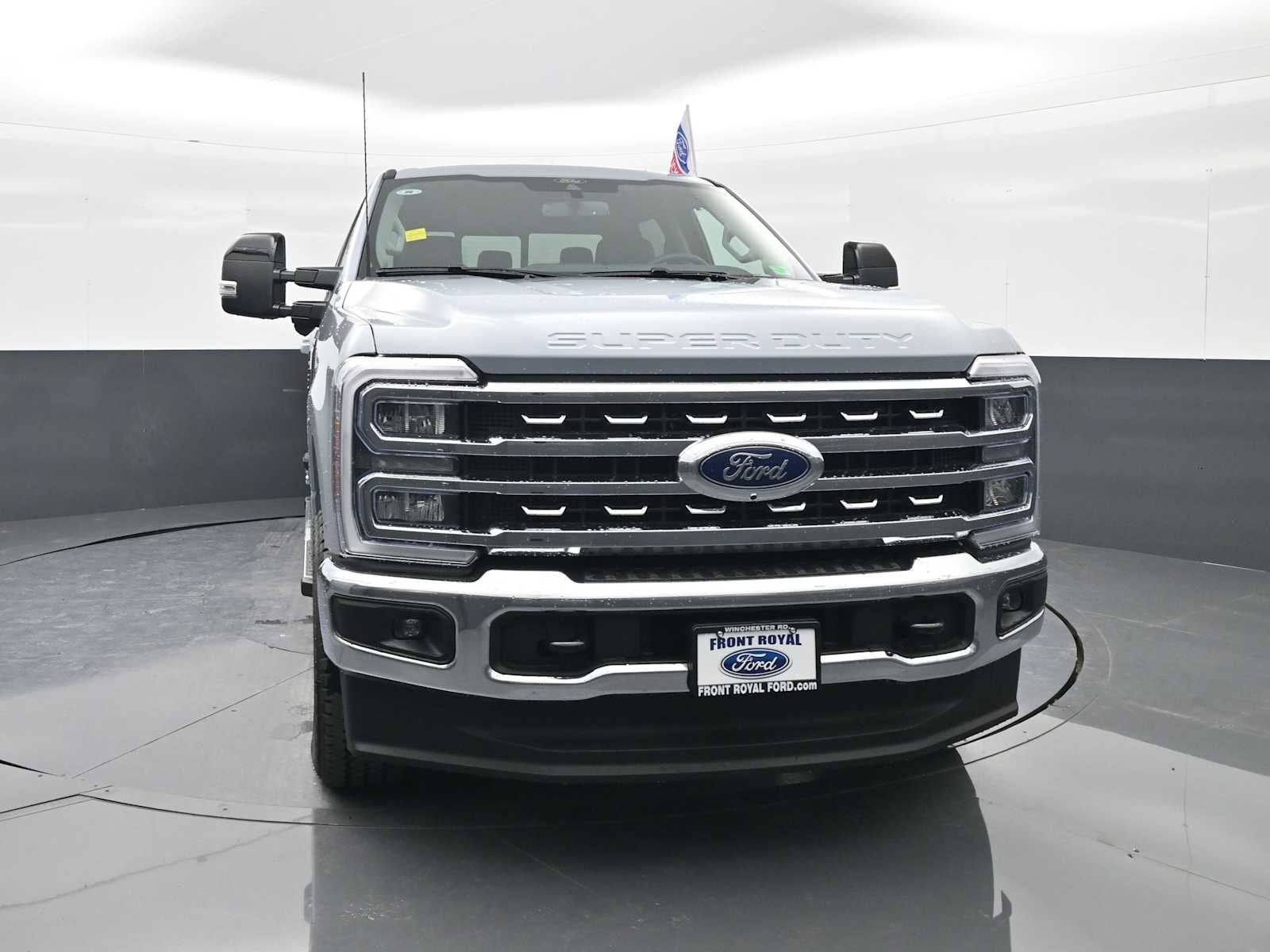 2026 Ford Super Duty F-350 SRW LARIAT