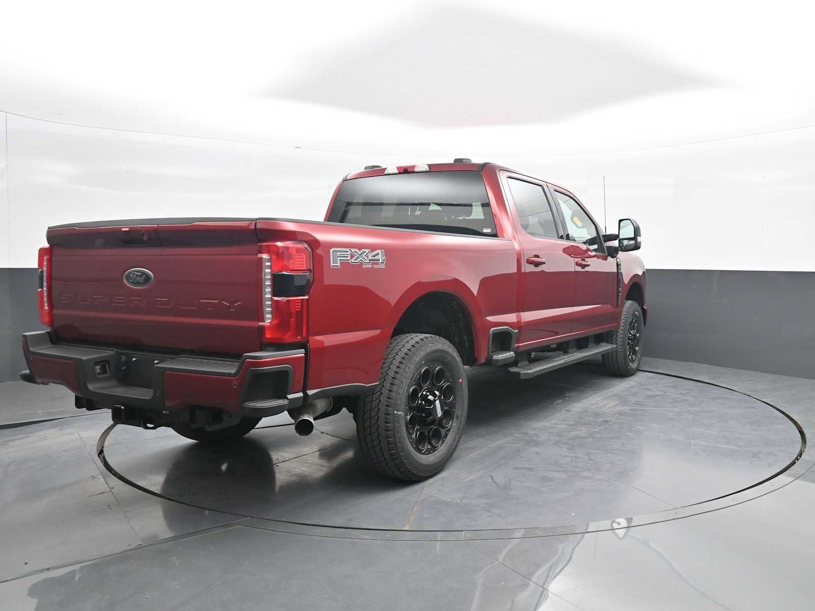 2026 Ford Super Duty F-350 SRW LARIAT