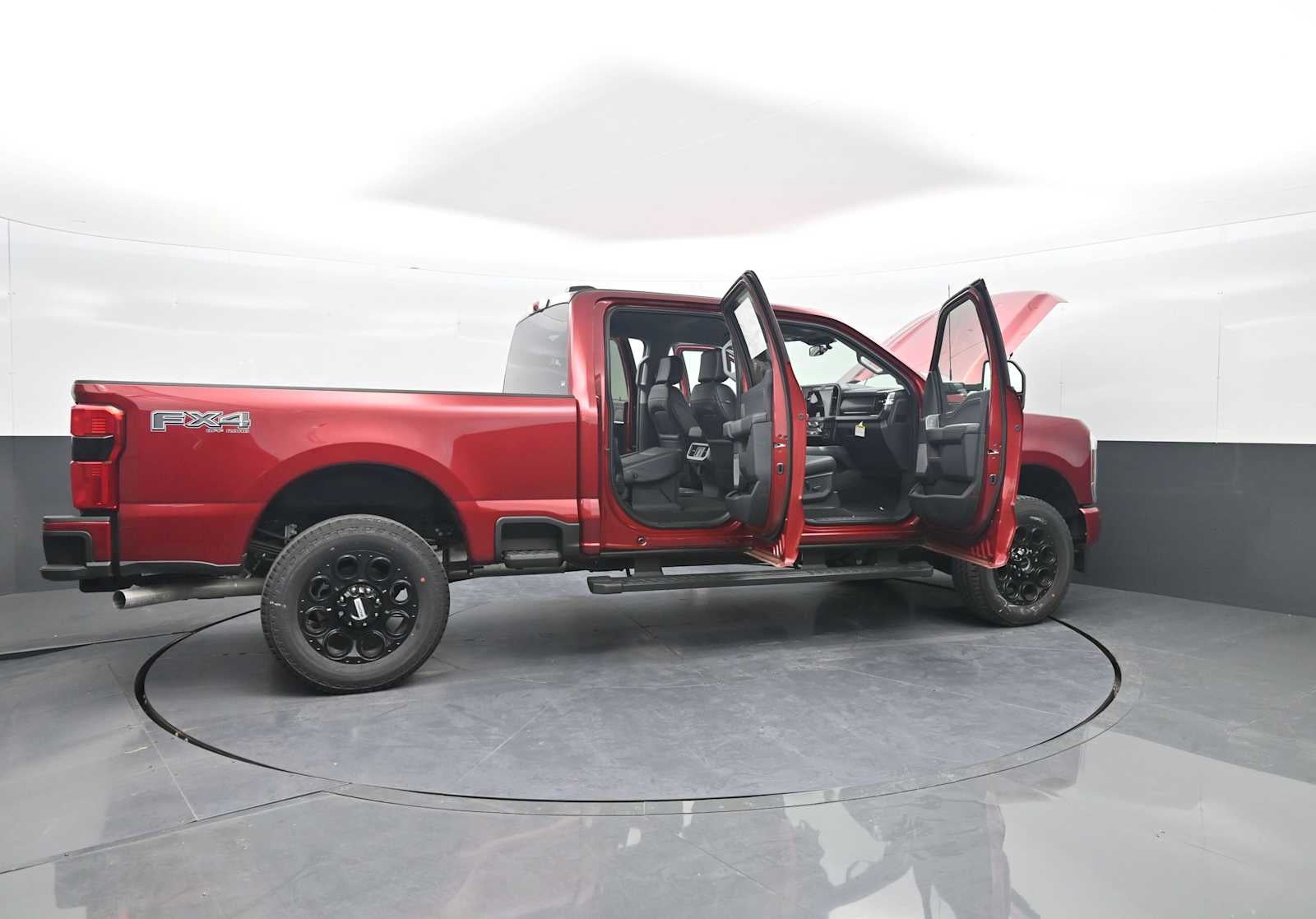 2026 Ford Super Duty F-350 SRW LARIAT