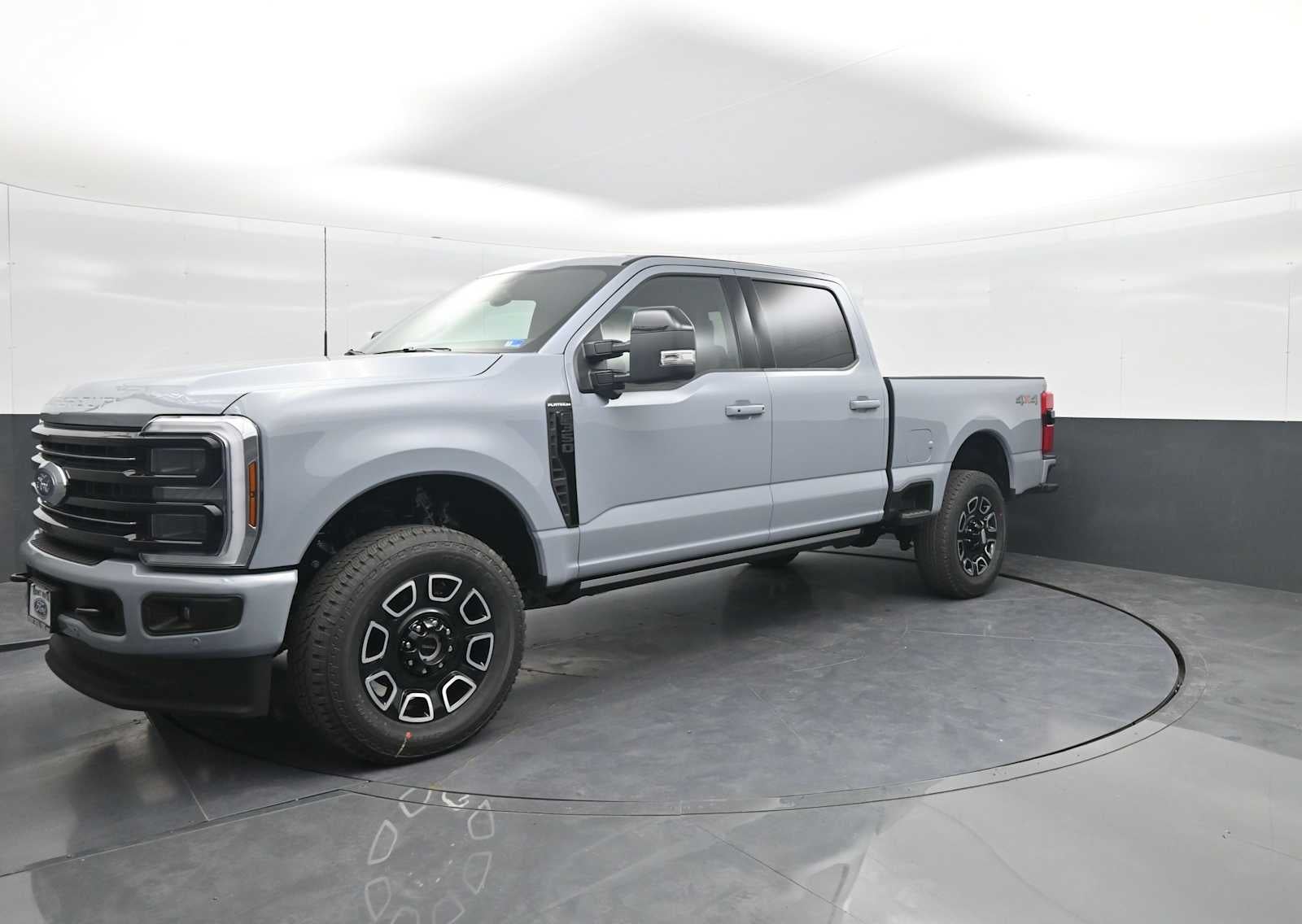2026 Ford Super Duty F-350 SRW Platinum