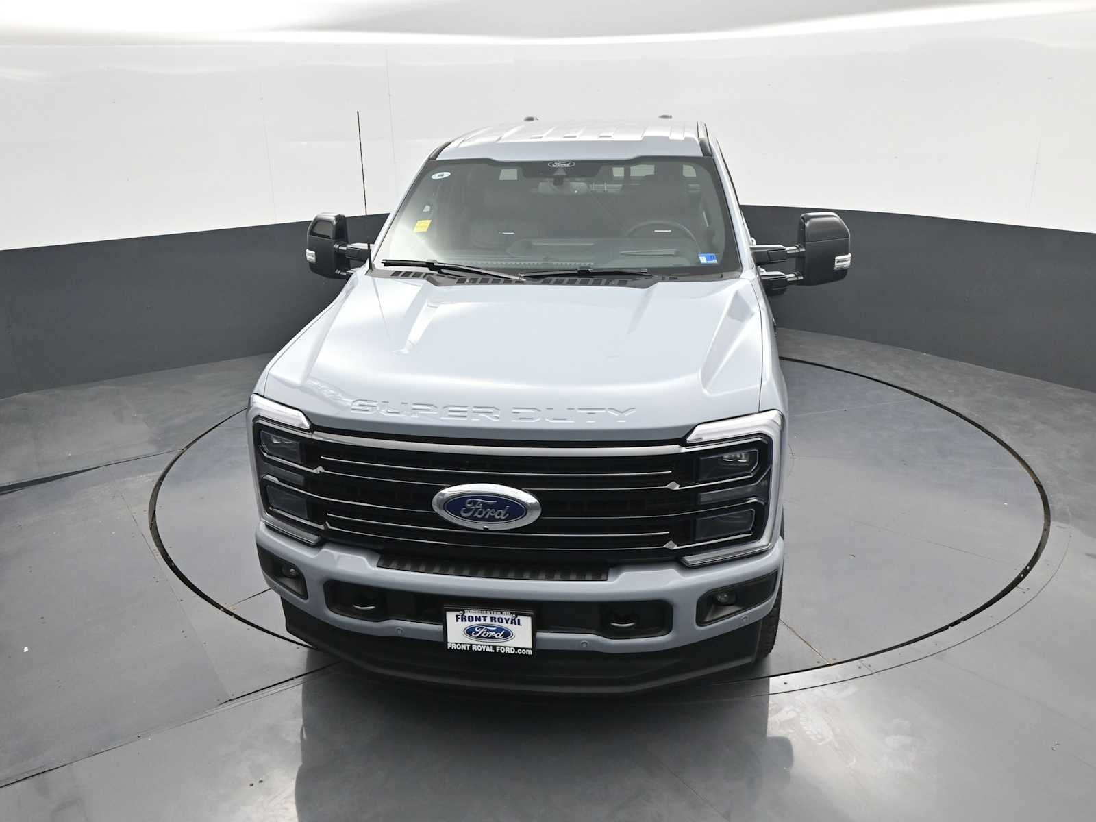 2026 Ford Super Duty F-350 SRW Platinum
