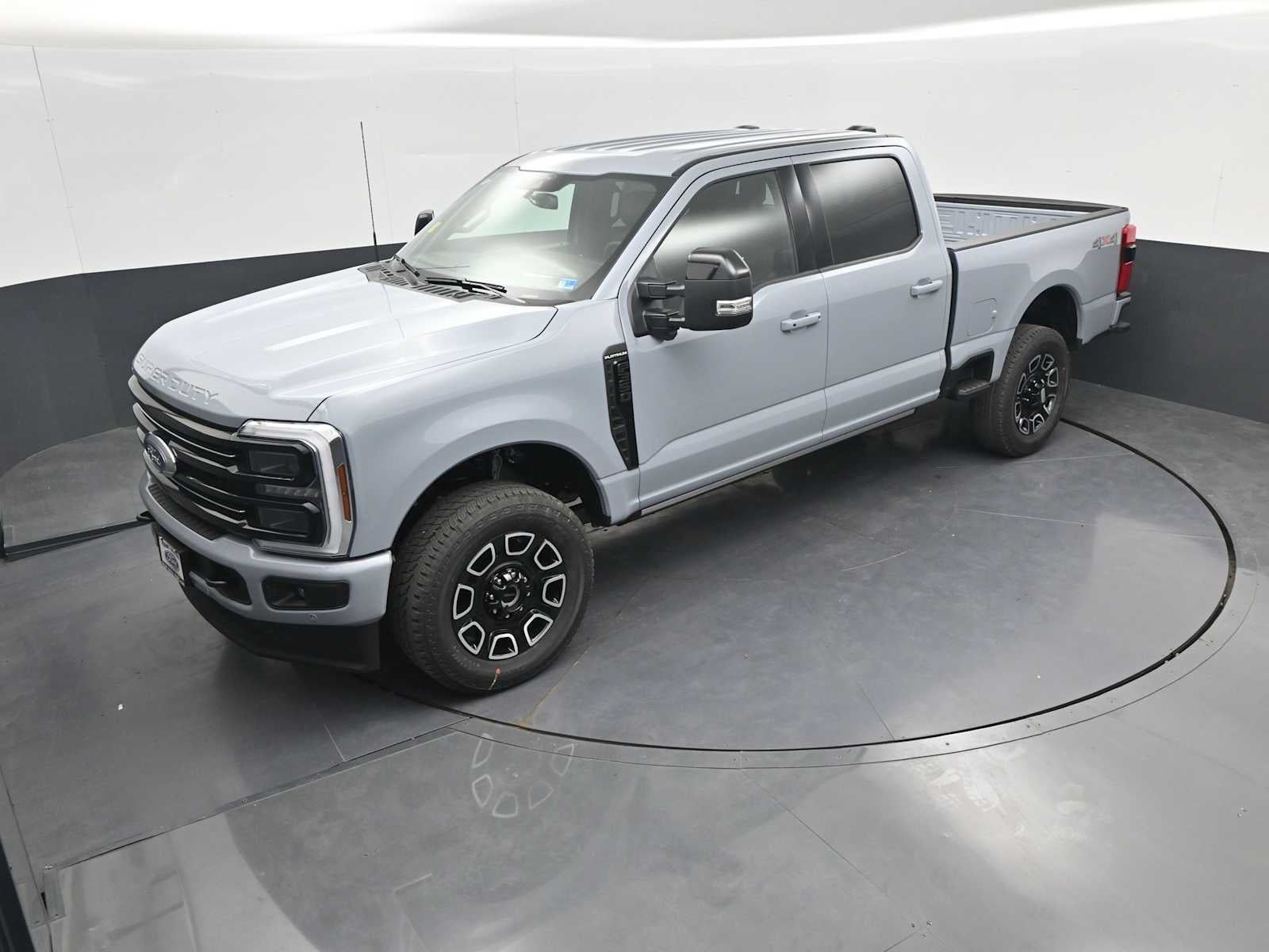 2026 Ford Super Duty F-350 SRW Platinum