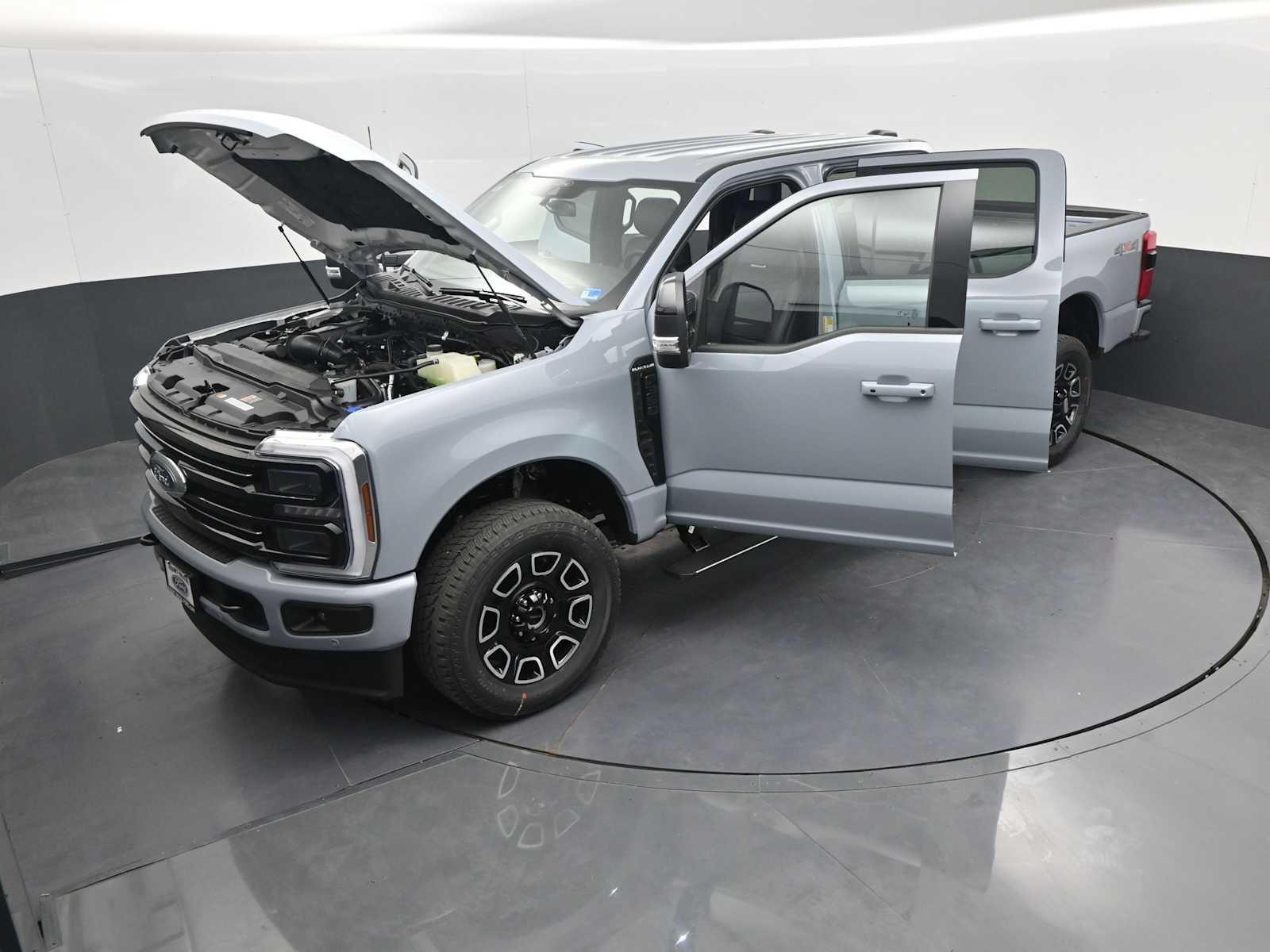 2026 Ford Super Duty F-350 SRW Platinum