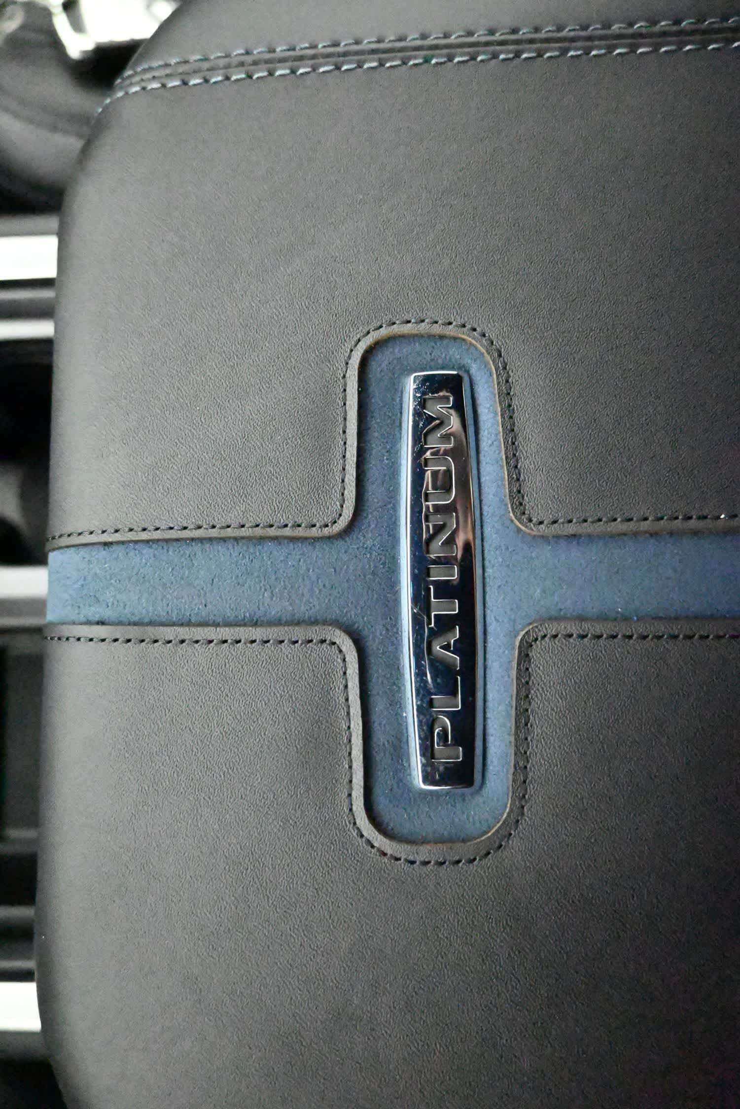 2026 Ford Super Duty F-350 SRW Platinum