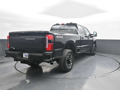 2026 Ford Super Duty F-350 SRW Platinum