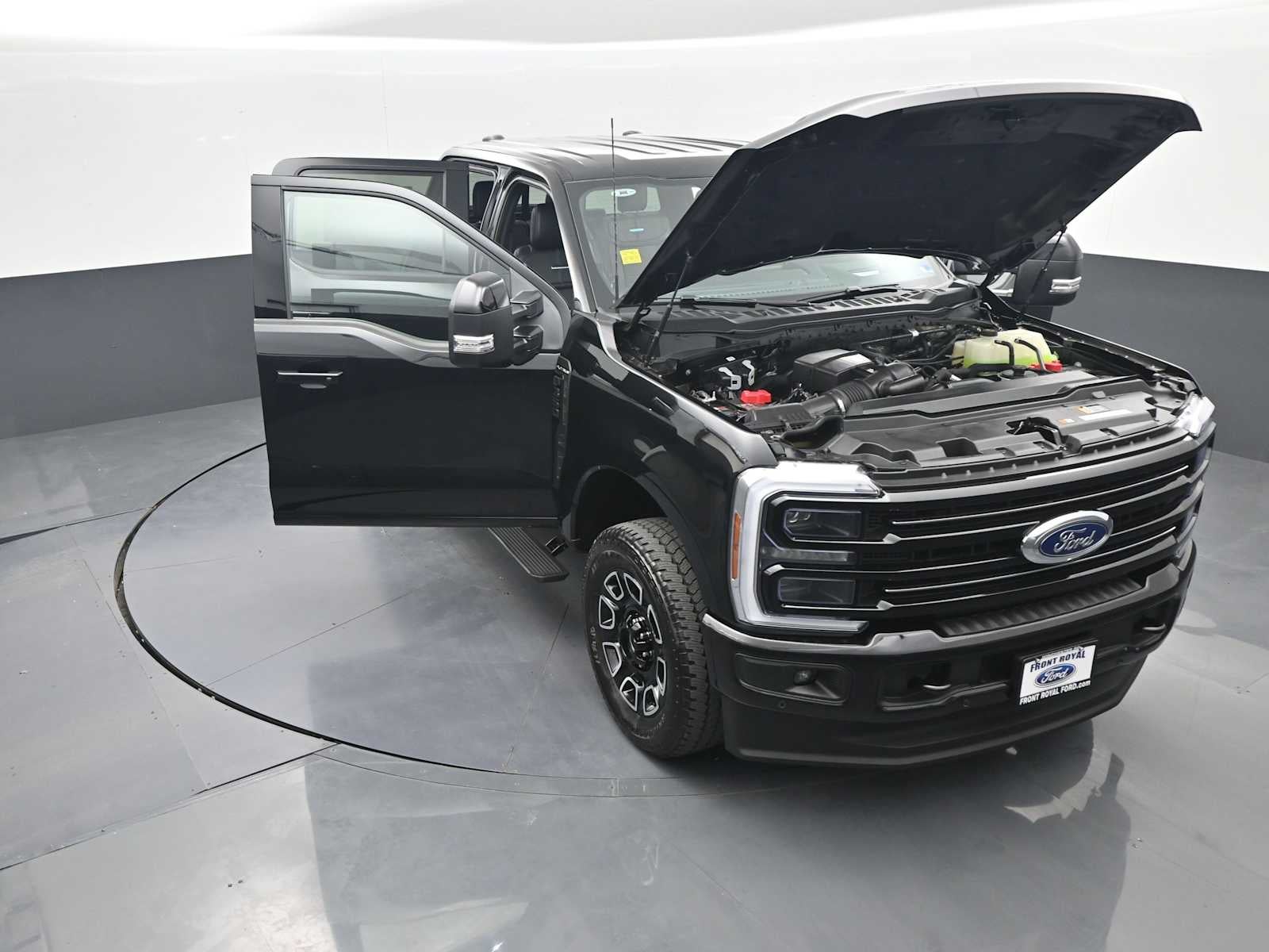2026 Ford Super Duty F-350 SRW Platinum