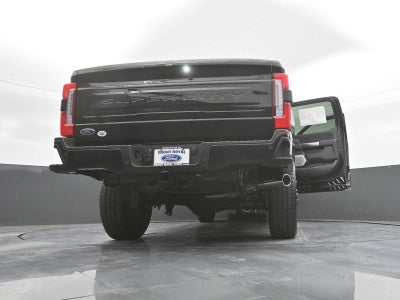 2026 Ford Super Duty F-350 SRW Platinum