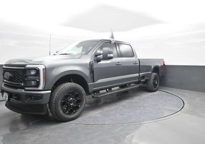 2026 Ford Super Duty F-350 SRW XLT