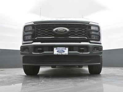 2026 Ford Super Duty F-350 SRW XLT