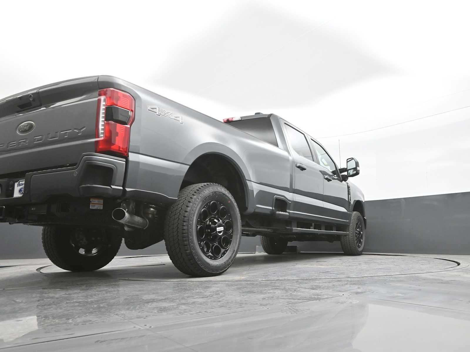 2026 Ford Super Duty F-350 SRW XLT